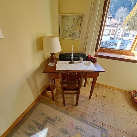 L' Antica Casa Di Maria Lilia Apartment Pieve di Cadore Luaran gambar